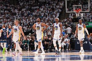 经纪人：詹韦当年都用了半个赛季才磨合，说库明加和巴特勒不搭是不对的！