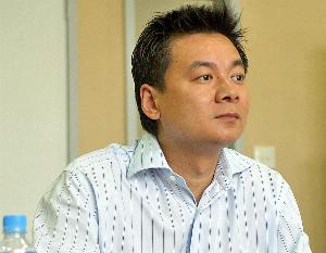 媒体人透露，朱骏为上海赛更达队开出400万元冲乙奖金。