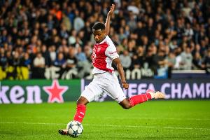 据《每日体育报》报道，法蒂为自己定下了赛季进20球的目标，他目前的身价为500万欧元。