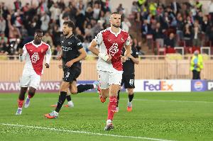 31岁戴尔曾遭英超球队弃用，半年无球可踢，如今造点绝平曼城。