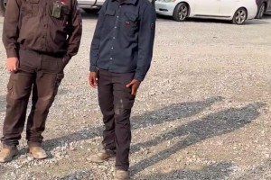 休赛期对NBA球员来说太难了！看亚历山大都去当建筑工了