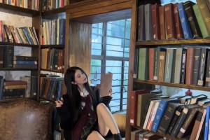 难怪霍姆格伦都爱看！美女网红方圆这穿搭是吧友们的菜吗？