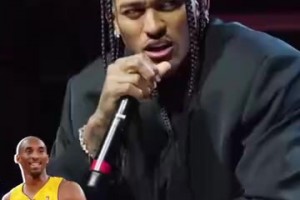 想选尼克杨！克拉克森选最佳五人队友：科比詹姆斯康利乐福戈贝尔