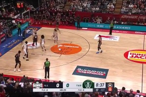 盐城队率先破僵！蔡培雷利用角球机会头球破门！