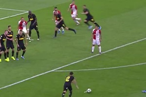 预热！国米官推晒蓝黑军团上次遇到布拉格斯拉维亚时巴雷拉的进球