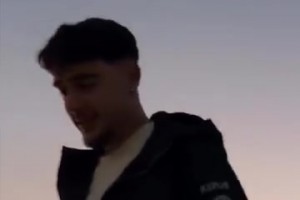 德国远征军！拜仁抵达塞浦路斯！奥利塞经典穿搭！