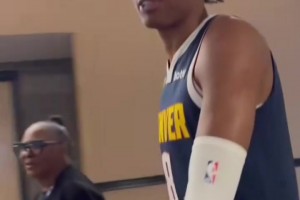 22块门票虽然不多，不过篮球部分也太无聊了吧，就这？