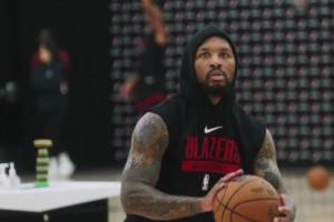 张琳芃妻子社媒发布度假视频：海底小纵队已到达目的地