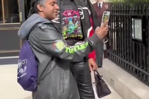 这天赋不打球可惜了！魔术师儿子EJ酱现身巴黎时装秀