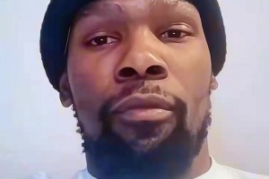 永远的队魂！一个视频带你回顾罗伊斯的多特生涯！