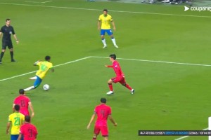 巴西队这一串配合，把摄影机都晃晕了