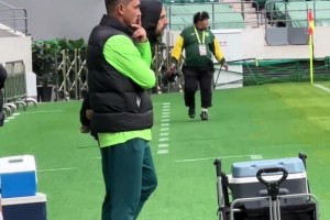 亮相！代理主教练拉米罗首次带领北京国安公开训练