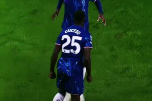 英超第一后腰？切尔西：不是世界波他不进！